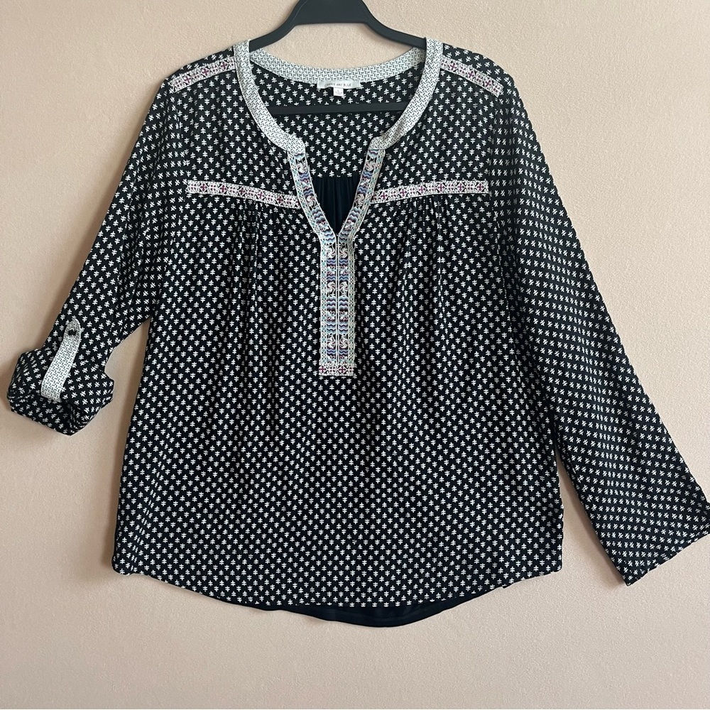 Skies Are Blue Embroidered Peaseant Top‎ Blouse in L